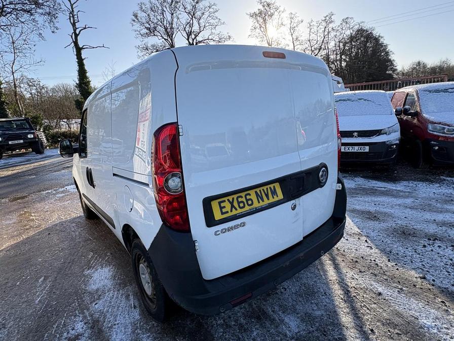 2016 Vauxhall Combo – Model: Combo 2000 L1H1 CDTi – EX66NVM