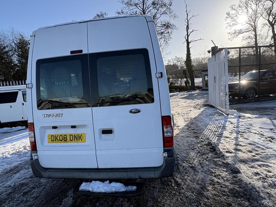 2008 Ford Transit – Model: Transit 100 17-Seat RWD – DK08DNK