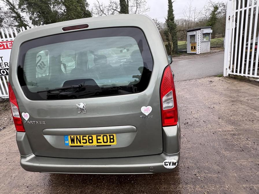 2008 Peugeot Partner Tepee – Model: Partner Tepee S HDi 75 – WN58EOB