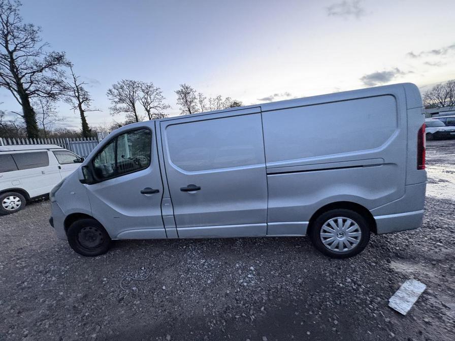 2017 Vauxhall Vivaro – Model: Vivaro  2900 Sportive CDTi – DN67AMX