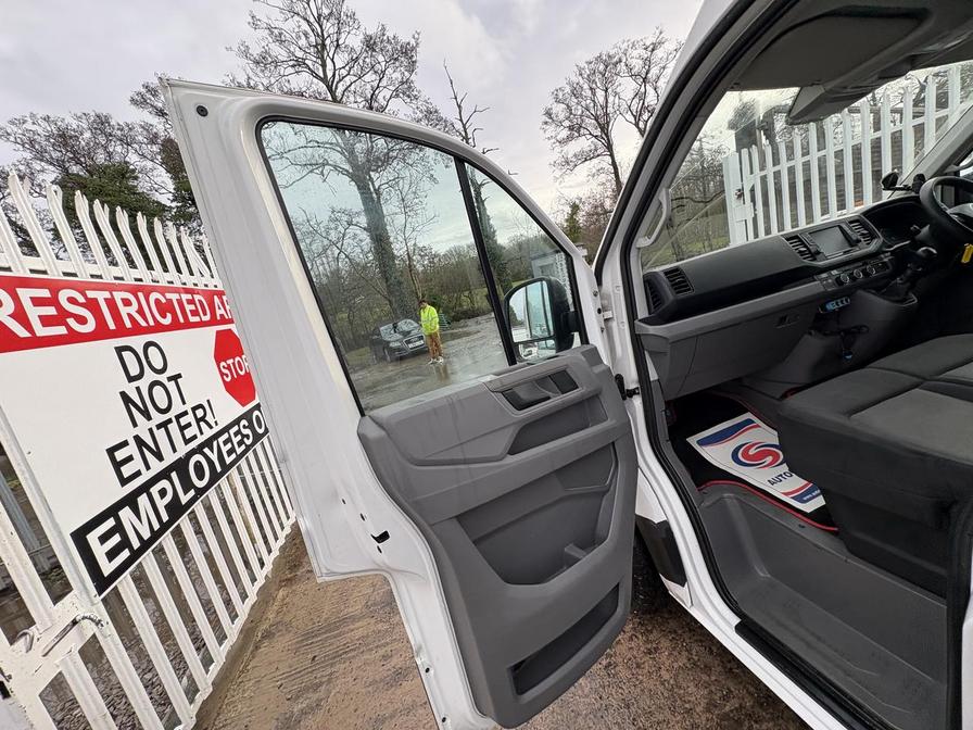 2018 Volkswagen Crafter – Model: Crafter CR35 Startline TDI – GM18UBS