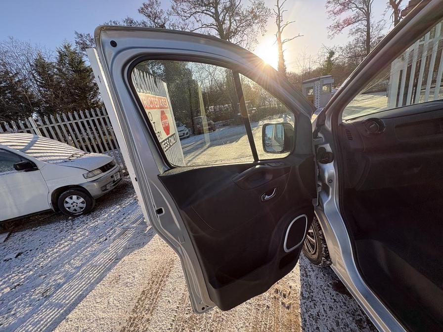 2018 Vauxhall Vivaro – Model: Vivaro  2900 Sportive CDTi – SA68PXE