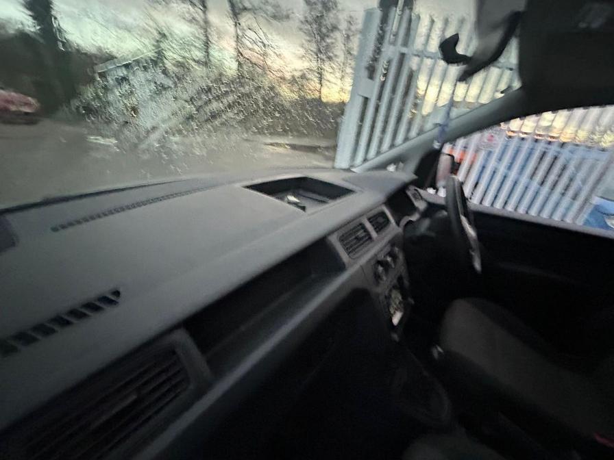 2016 Volkswagen Caddy – Model: Caddy C20 Startline TDI – GM16GPO