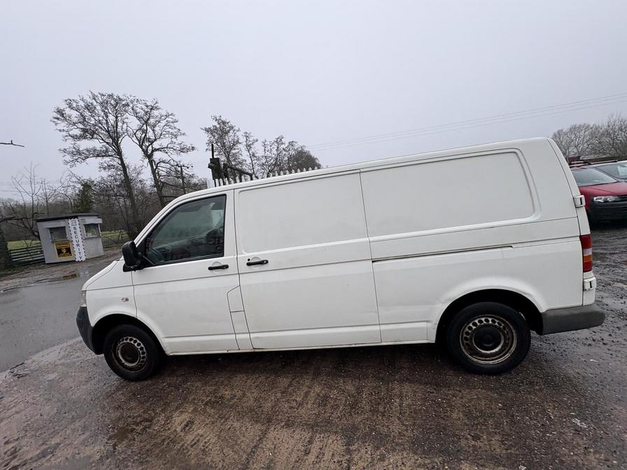 2008 Volkswagen Transporter – Model: Transporter T30 102 TDI LWB – RF58EYL