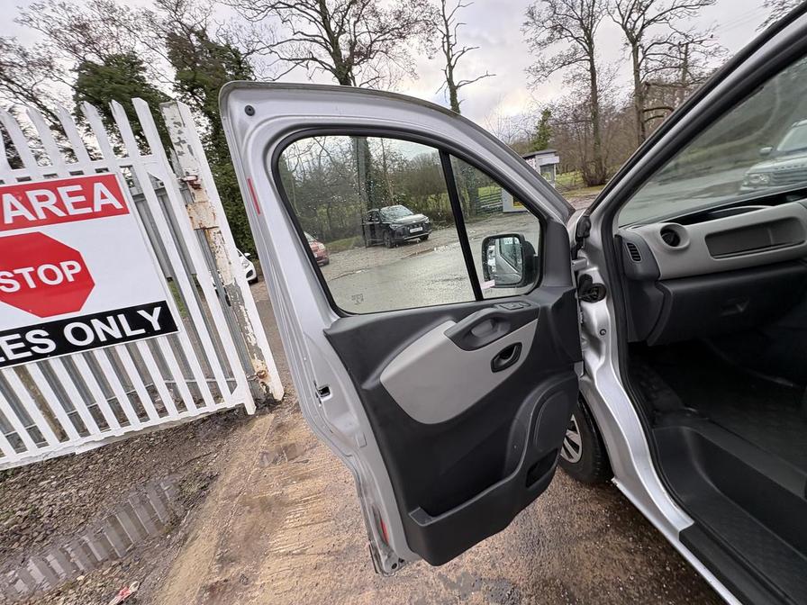 2016 Renault Trafic – Model: Trafic SL27 Business+ dCi – MC16MMJ