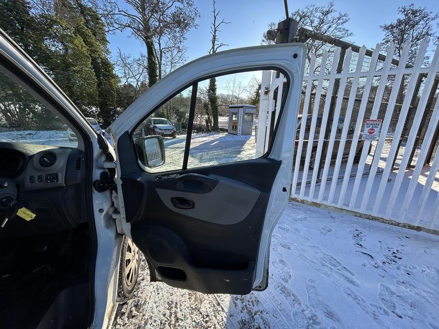 2016 Renault Trafic – Model: Trafic SL27 Business+ Energy dCi – LC66MKX