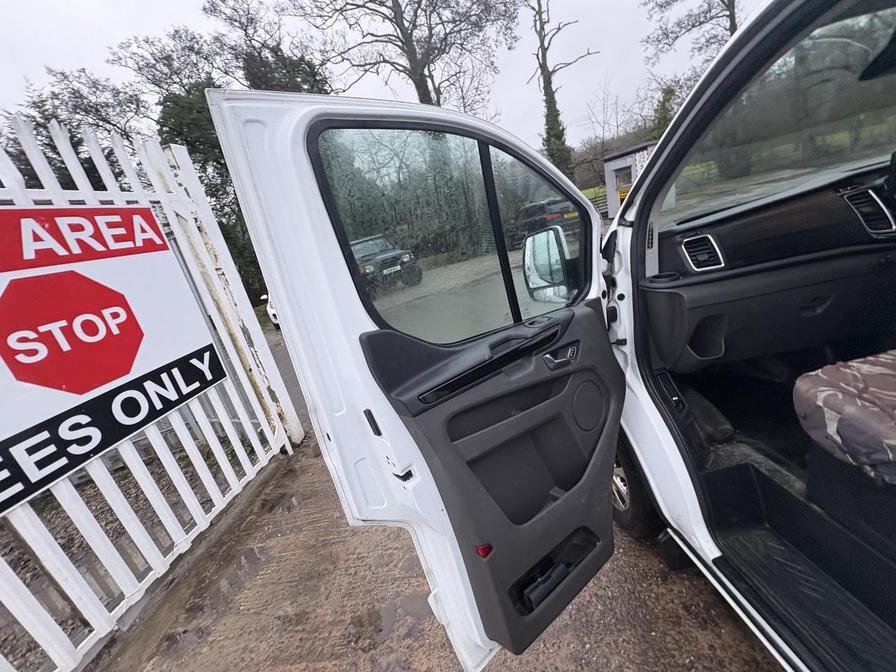 2018 Ford Transit Custom – Model: Transit Custom 300 Limited – CV18OKO