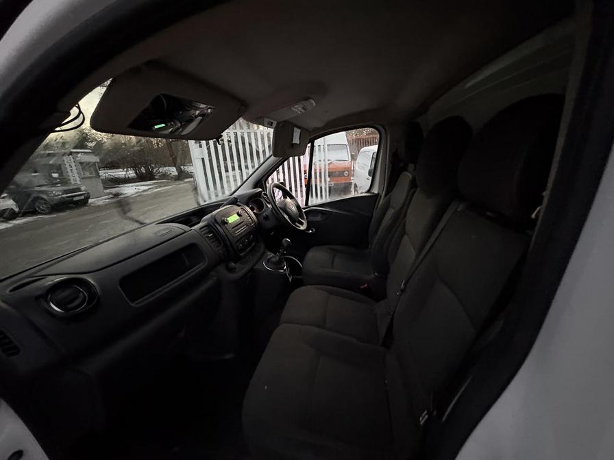 2016 Vauxhall Vivaro – Model: Vivaro  2900 Sportive CDTi – DU66LAO