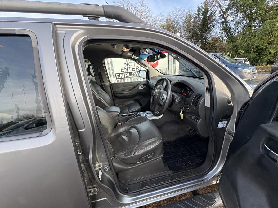 2015 Nissan Navara – Model: Navara Tekna dCi Auto – SK65CKJ