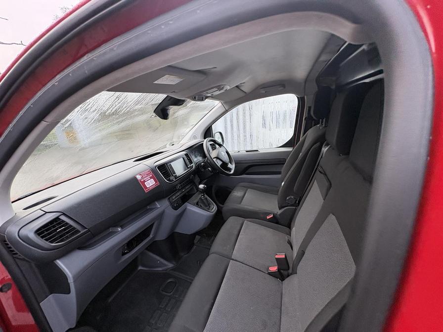 2022 Citroen Dispatch – Model: Dispatch 1000 Enterprise Professional Blue HDi S/S – YE72EYO