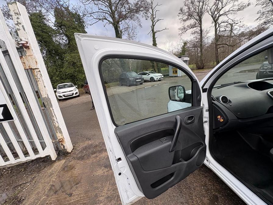 2017 Renault Kangoo – Model: Kangoo ML19 Business Energy dCi – MJ67EZD