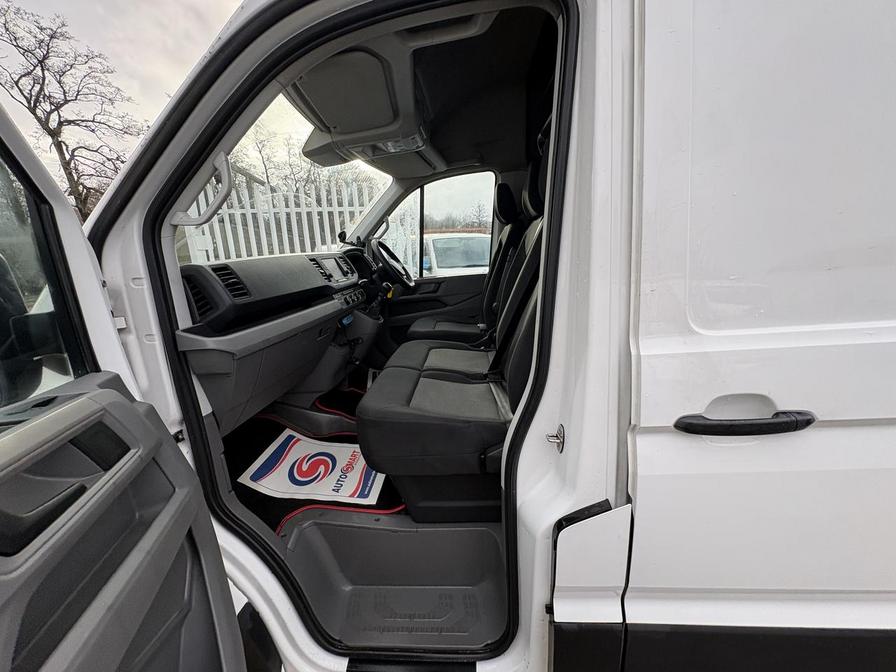 2018 Volkswagen Crafter – Model: Crafter CR35 Startline TDI – GM18UBS