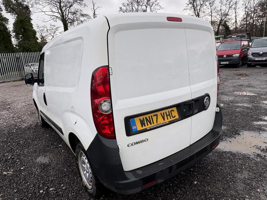 2017 Vauxhall Combo – Model: Combo 2000 CDTi – WN17VHC
