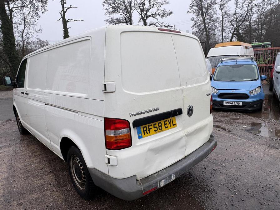 2008 Volkswagen Transporter – Model: Transporter T30 102 TDI LWB – RF58EYL