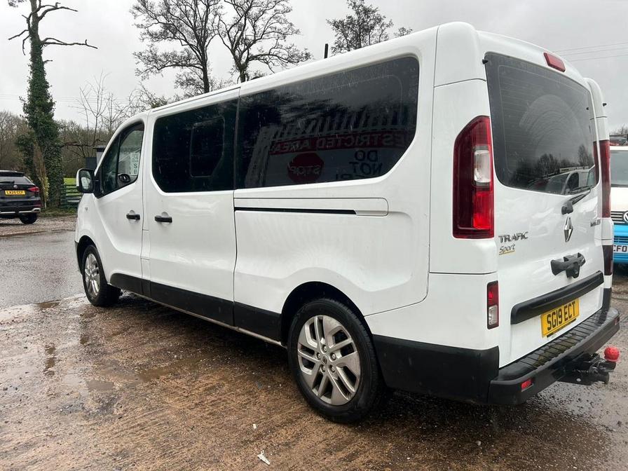 2019 Renault Trafic – Model: Trafic LL29 Sport Nav dCi – SG19ECT