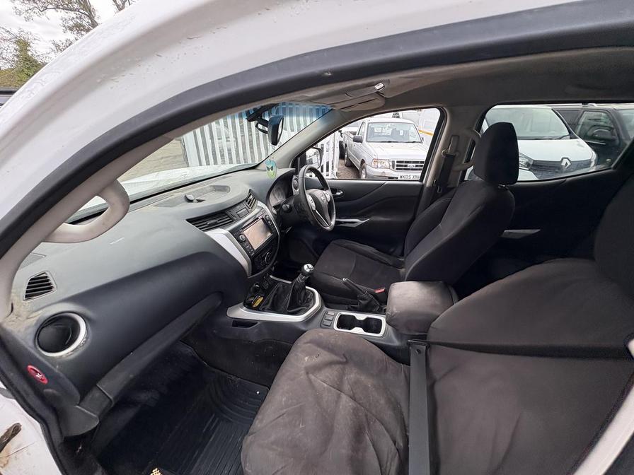 2017 Nissan Navara – Model: Navara N-Connecta dCi – SK17NXY