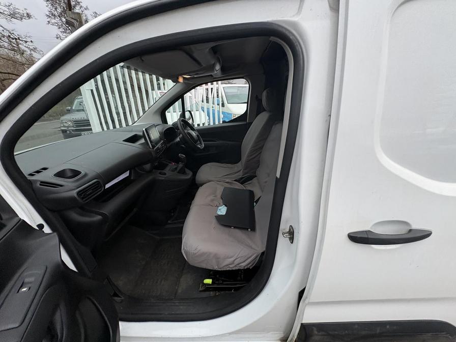 2020 Citroen Berlingo – Model: Berlingo 650 Enterprise Blue HDi S/S – LB70LZV