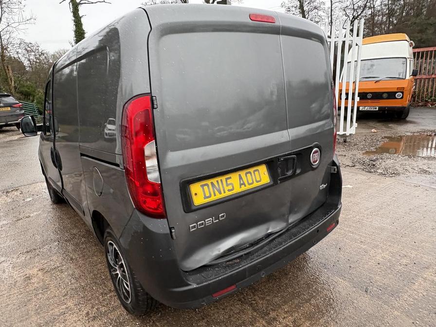 2015 Fiat Doblo Cargo – Model: Doblo SX MultiJet – DN15AOO