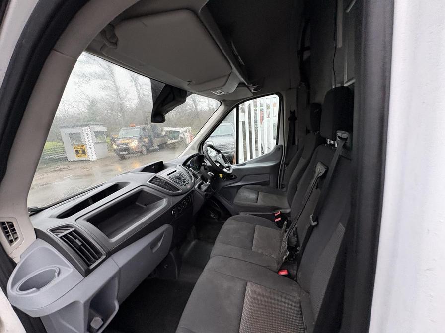 2017 Ford Transit – Model: Transit 350 – KT66BUV