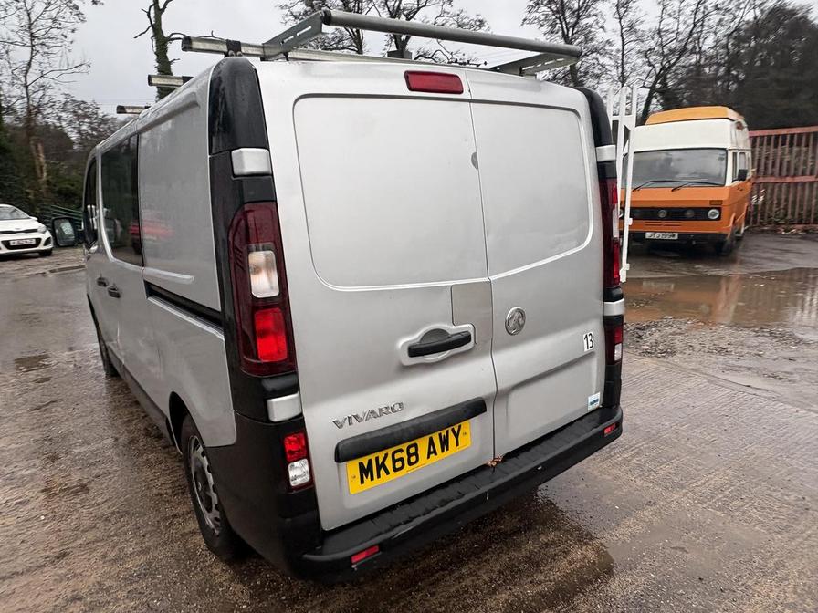 2018 Vauxhall Vivaro – Model: Vivaro 2900 Bi-T CDTi S/S – MK68AWY
