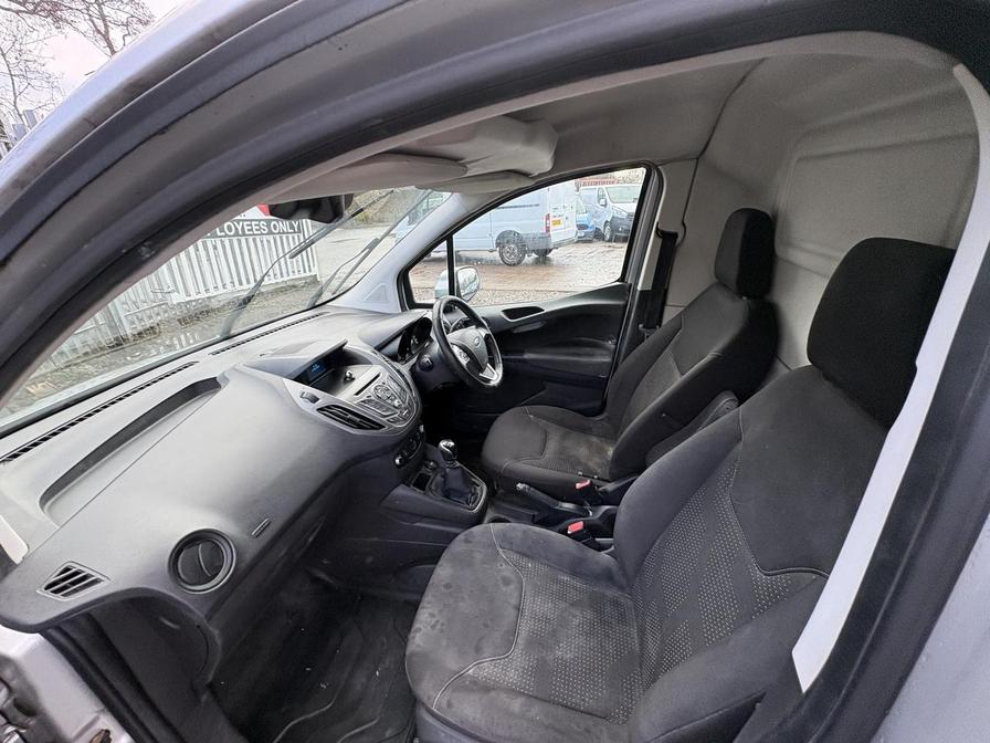 2017 Ford Transit Courier – Model: Transit Courier Trend TDCI – ML67VBO