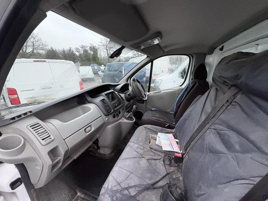 2013 Renault Trafic – Model: Trafic SL27 Sport DCI – RK63GMX