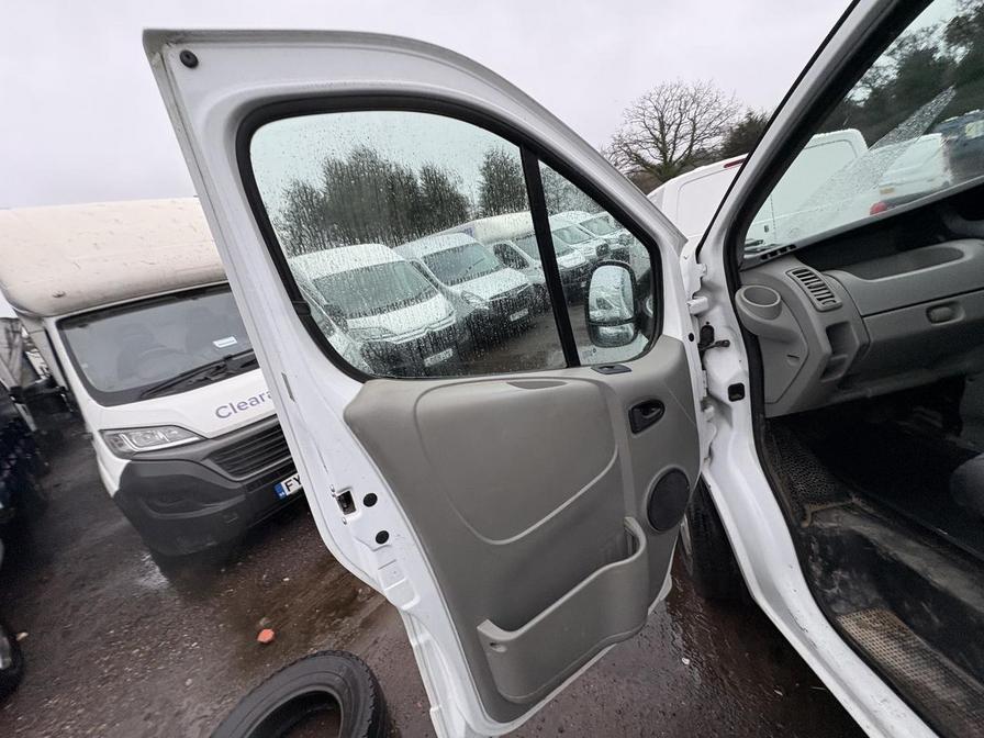 2013 Renault Trafic – Model: Trafic SL27 Sport DCI – RK63GMX