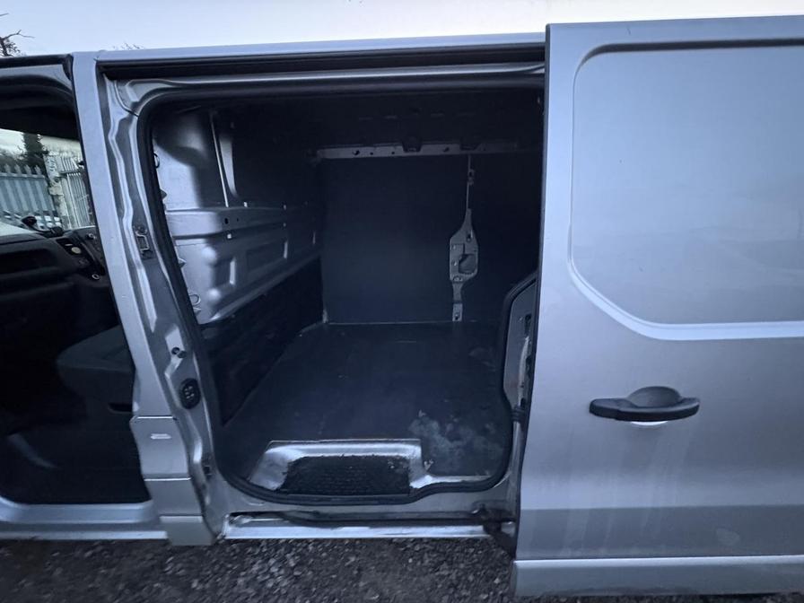 2017 Vauxhall Vivaro – Model: Vivaro  2900 Sportive CDTi – DN67AMX