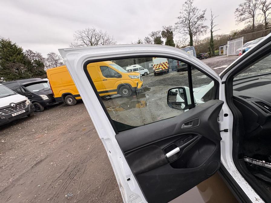 2018 Ford Transit Connect – Model: Transit Connect 200 Limited – CP18DJU