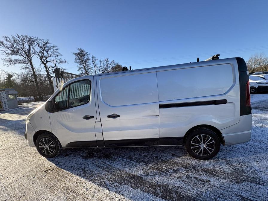 2018 Vauxhall Vivaro – Model: Vivaro  2900 Sportive CDTi – SA68PXE