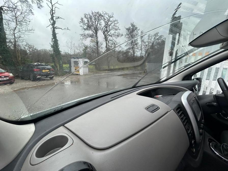 2019 Renault Trafic – Model: Trafic LL29 Sport Nav dCi – SG19ECT