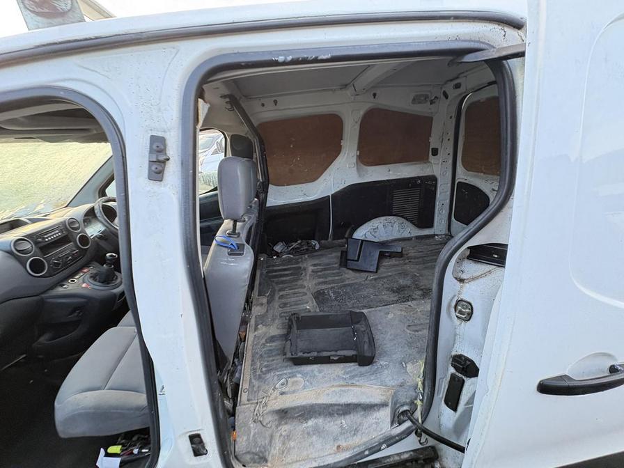 2013 Citroen Berlingo – Model: Berlingo 625 LX HDi – LG63UHF