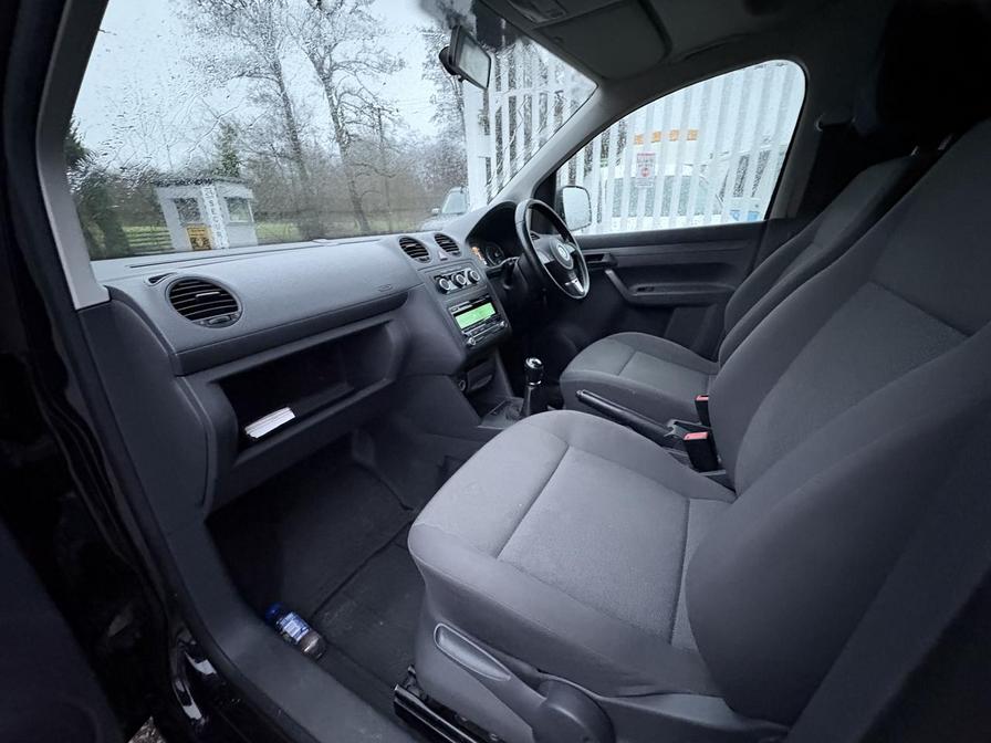 2015 Volkswagen Caddy – Model: Caddy C20 Highline TDI – GV15USO