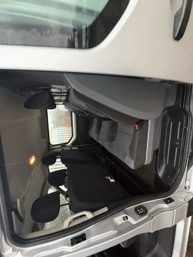 2018 Vauxhall Vivaro – Model: Vivaro 2900 Bi-T CDTi S/S – MK68AWY