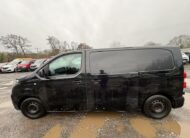 2021 Vauxhall Vivaro – Model: Vivaro 2700 Sportive S/S – RJ21XWF