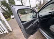 2020 Vauxhall Combo – Model: Combo 2000 LE Nav S/S – VE70AYH/M11AJL