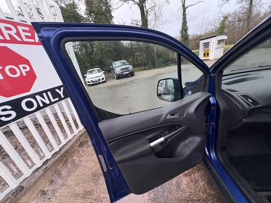 2016 Ford Transit Connect – Model: Transit Connect 240 Limited – RE66LHT