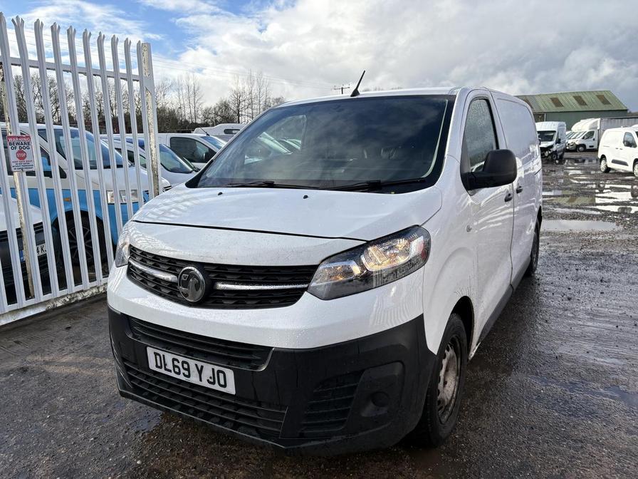 2020 Vauxhall Vivaro – Model: Vivaro 2700 Edition S/S – DL69YJO