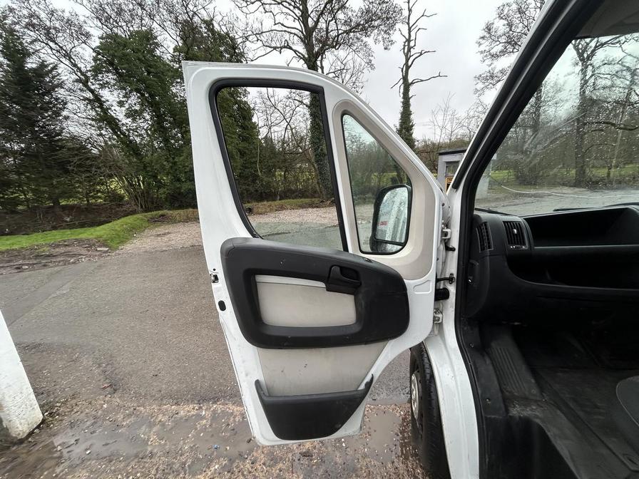 2014 Peugeot Boxer – Model: Boxer 335 Professional L3H2 HDi – WF64SFE