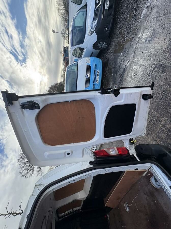 2021 Peugeot Partner – Model: Partner Professional L2 Blue HDi – BT70GYG