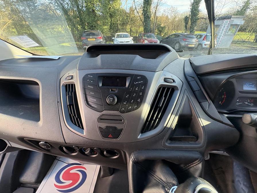 2017 Ford Transit Custom – Model: Transit Custom 270 – HN67GXW