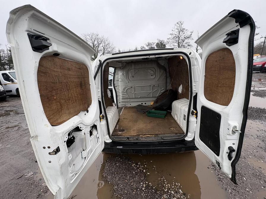 2011 Fiat Fiorino – Model: Fiorino 16V MultiJet – WN11XXB