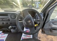 2015 Renault Master – Model: Master MM33 Business dCi Semi-Auto – YJ15EMK