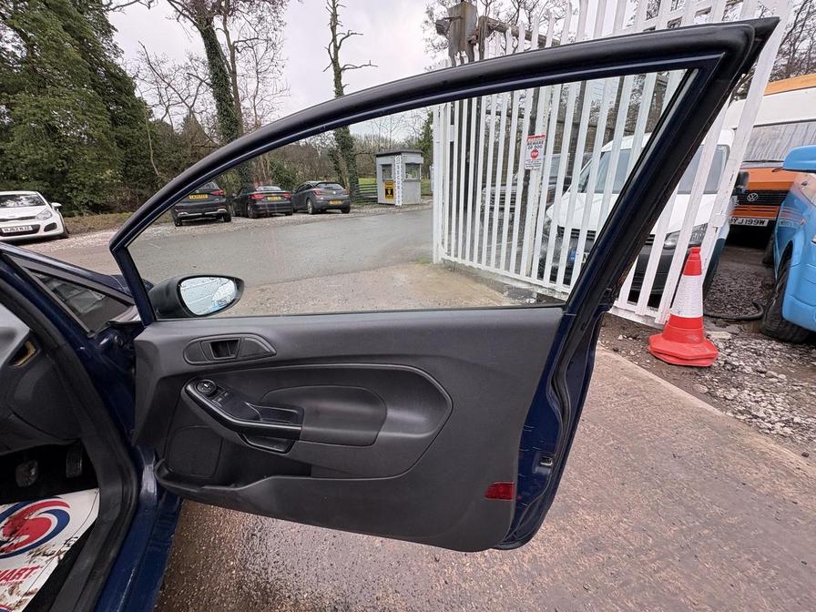 2014 Ford Fiesta – Model: Fiesta ECOnetic TDCi – LC14BCV