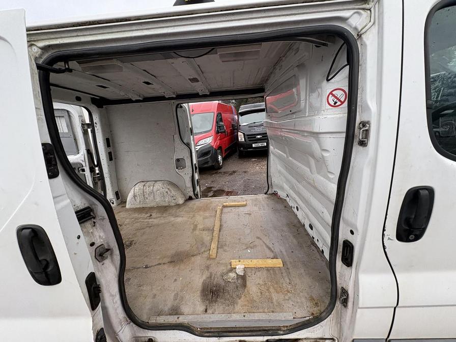 2005 Vauxhall Vivaro – Model: Vivaro 2900 DI SWB – FE55VLP