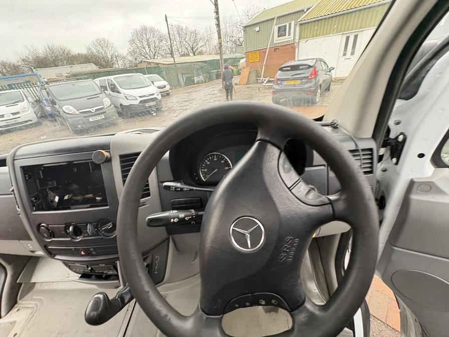 2013 Mercedes-Benz Sprinter – Model: Sprinter 313 CDI – AV63JTO