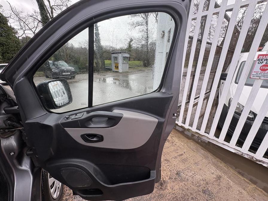 2016 Renault Trafic – Model: Trafic LL29 Business Energy dCi – HY16AJO