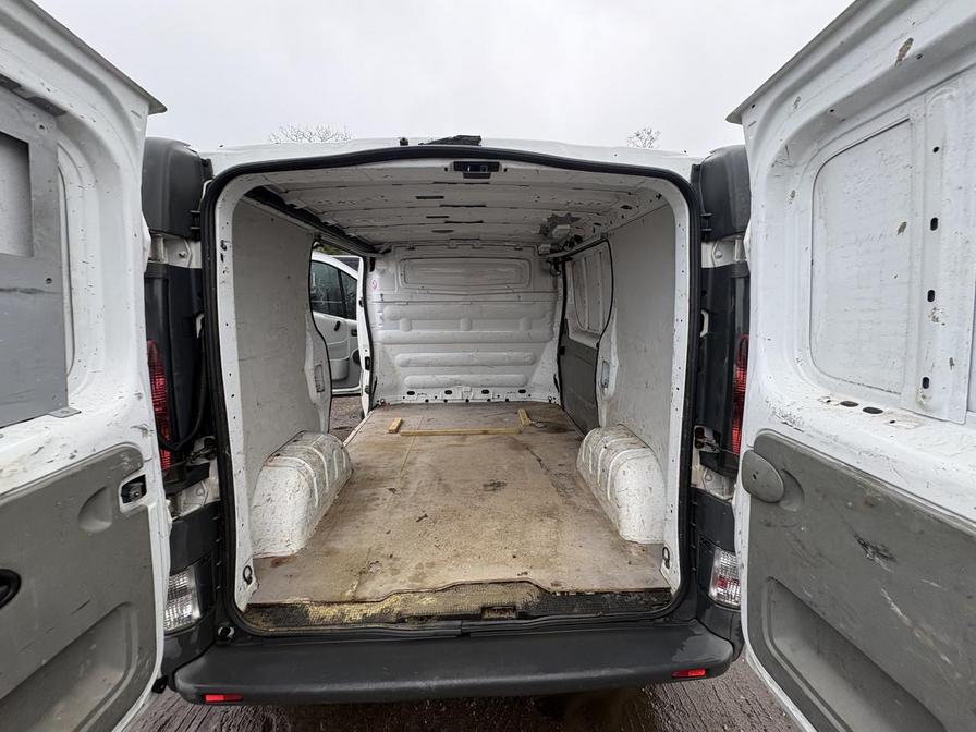 2005 Vauxhall Vivaro – Model: Vivaro 2900 DI SWB – FE55VLP