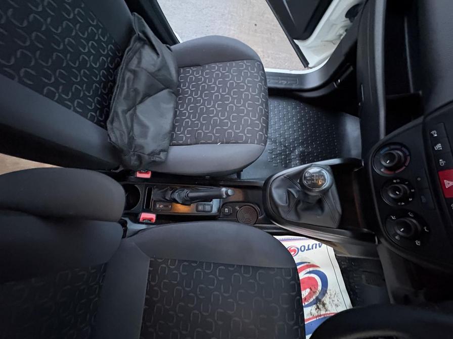 2017 Fiat Doblo Cargo – Model: Doblo 16V SX MultiJet II – HJ67WHG