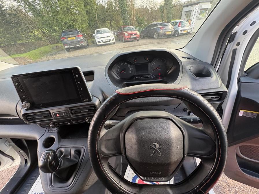 2021 Peugeot Partner – Model: Partner Professional L2 Blue HDi – BT70GYG